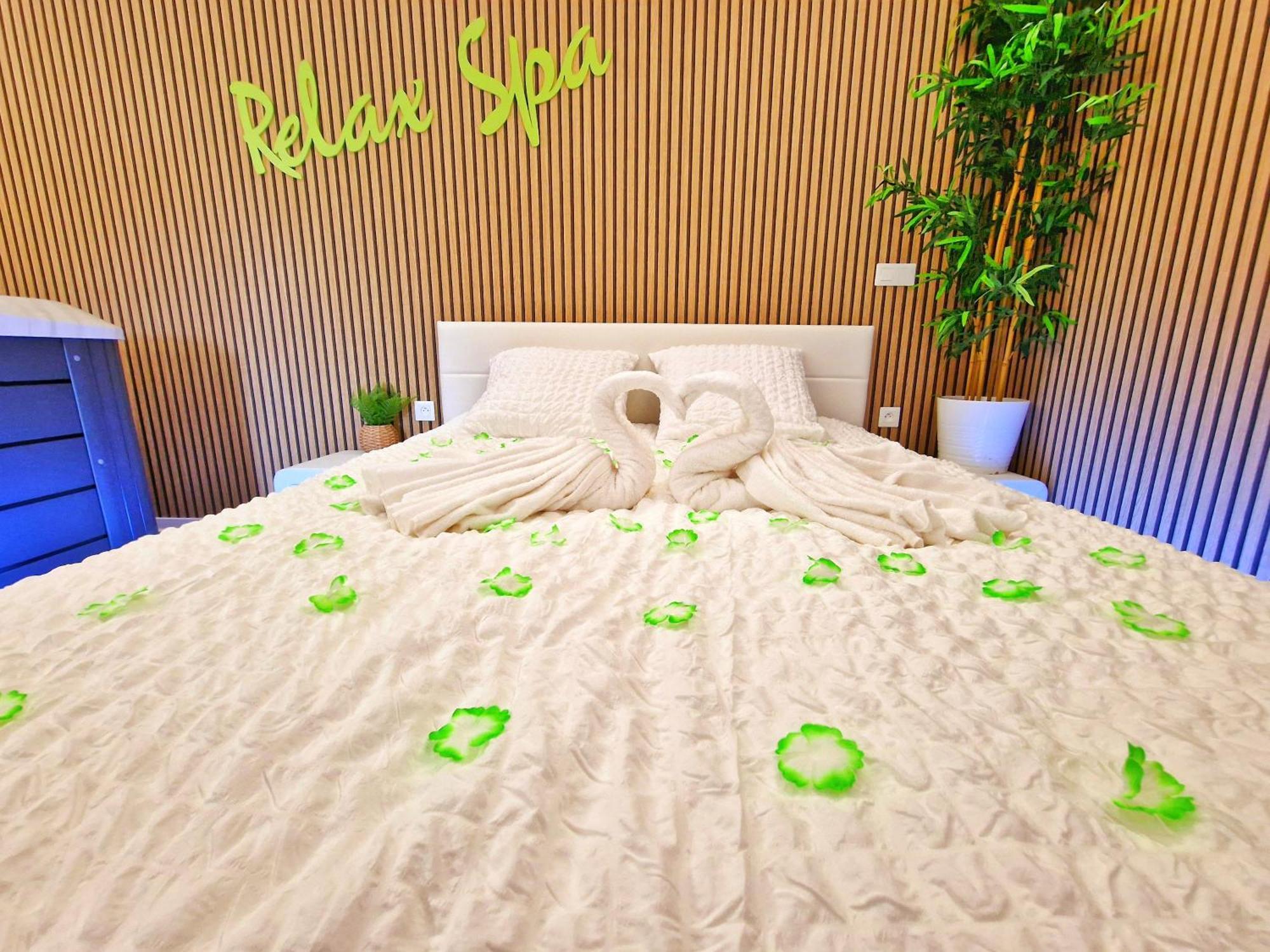 Relax Spa-4 Pers-Jacuzzi-Parking-Jardin-Clim-Colmar Muntzenheim Eksteriør bilde