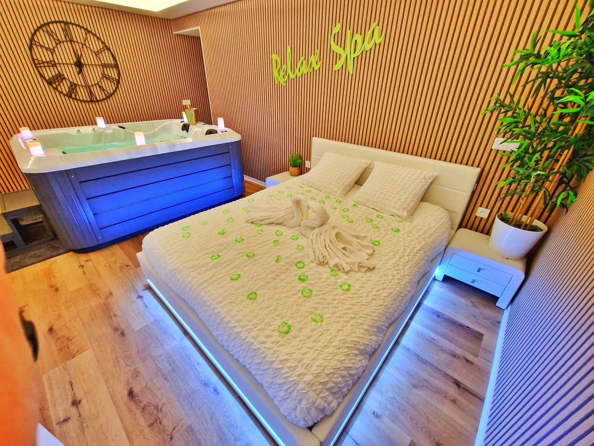Relax Spa-4 Pers-Jacuzzi-Parking-Jardin-Clim-Colmar Muntzenheim Eksteriør bilde